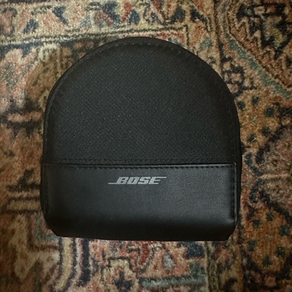 Bose headphones - Picture 3 of 3